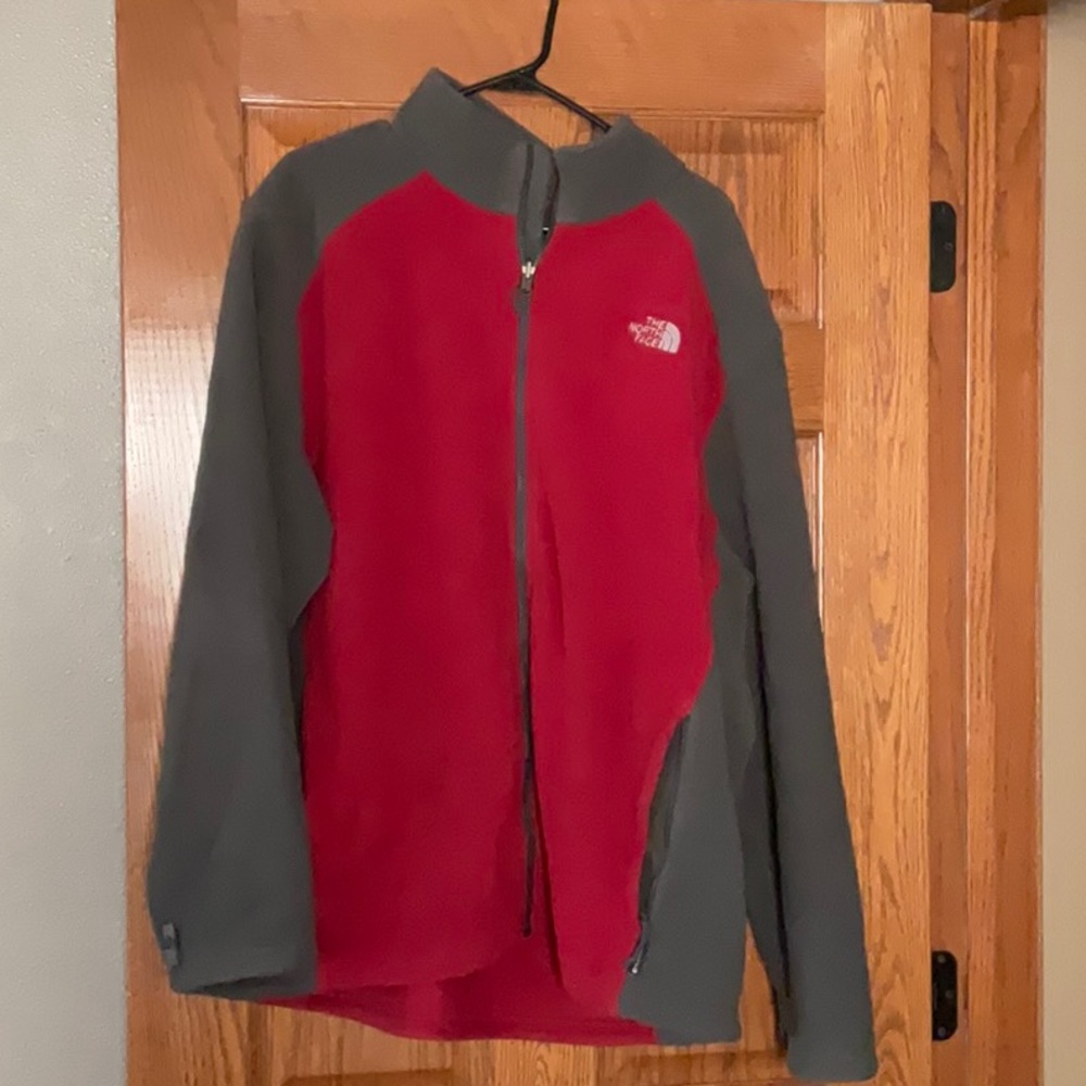 Men’s North Face Jacket